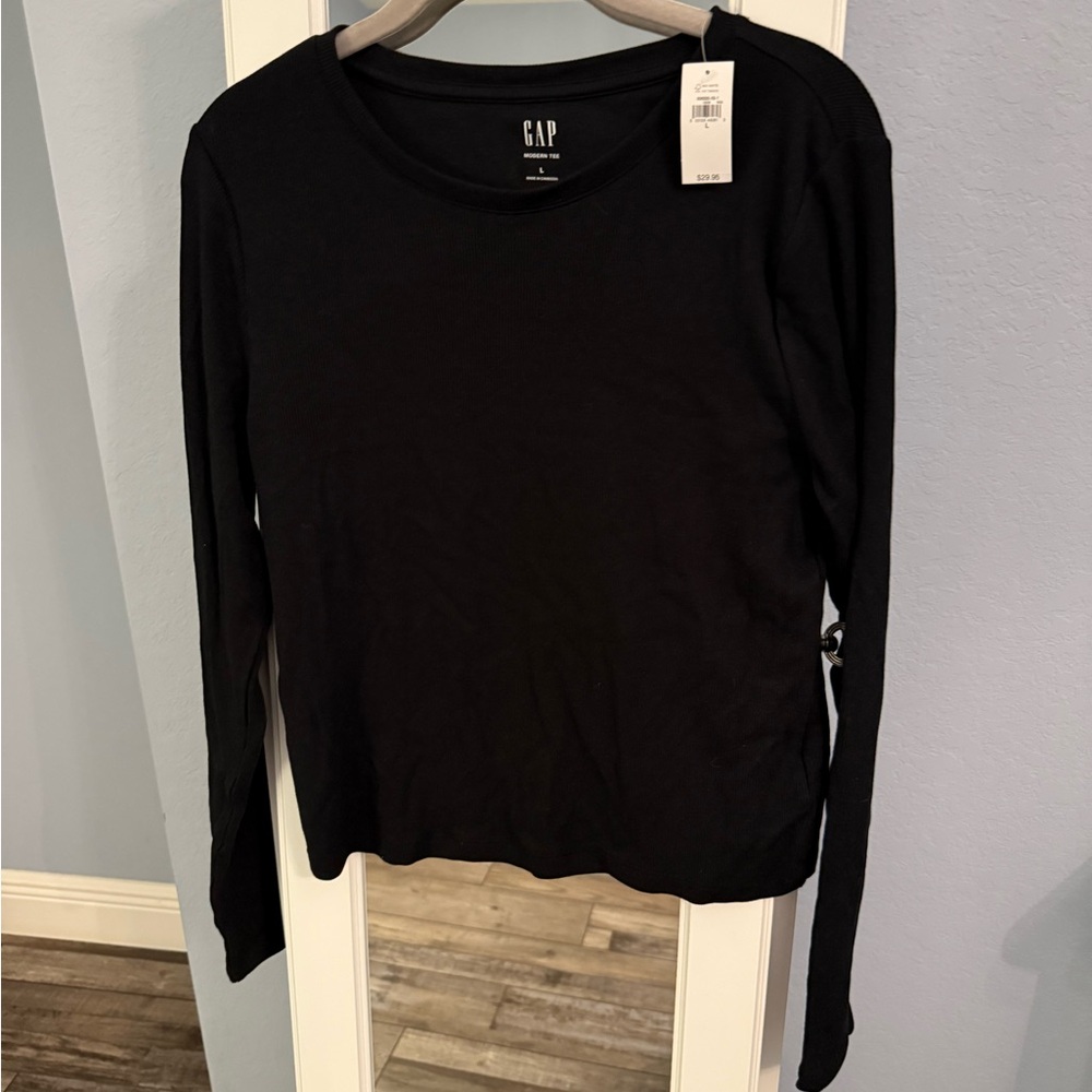 GAP Women's Classic Black Long Sleeve Tee